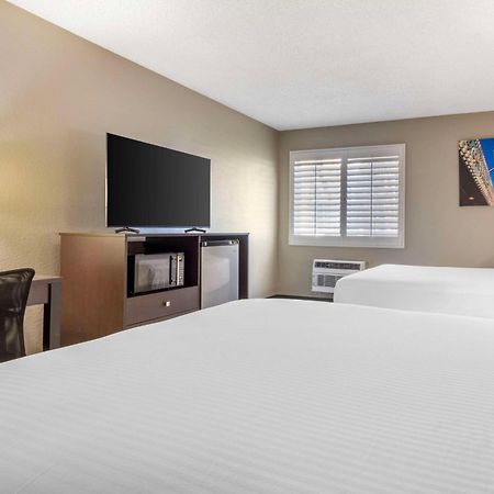 Best Western Mccarran Inn Las Vegas Buitenkant foto