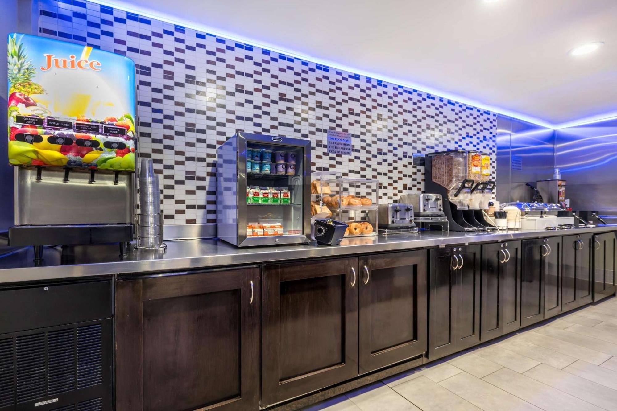Best Western Mccarran Inn Las Vegas Buitenkant foto