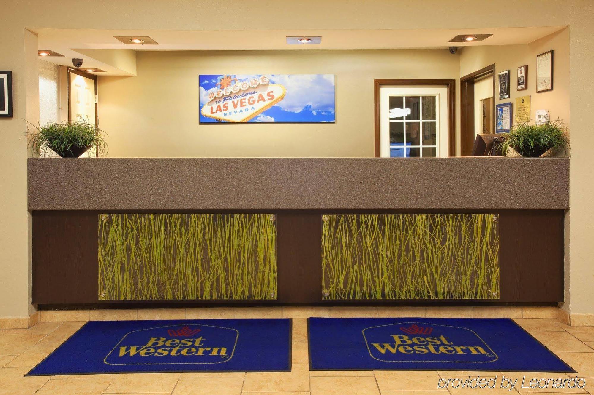 Best Western Mccarran Inn Las Vegas Buitenkant foto